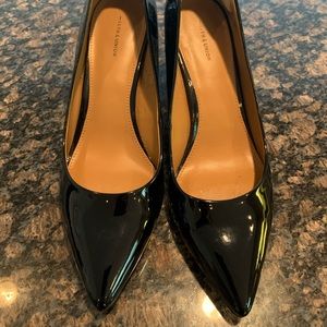 14th & Union Block Heel Pump Black Patent 8.5